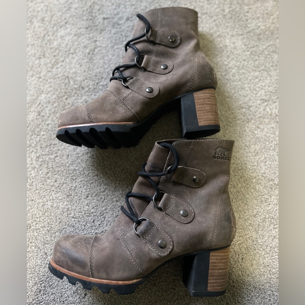 Sorel Addington Lace-Up Ankle Boots Size 7.5 Excellent Used Condition